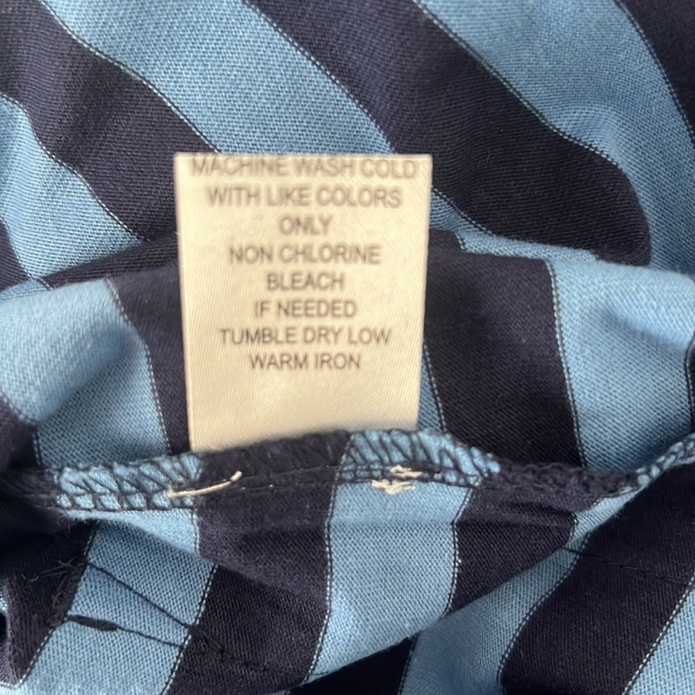 NIB Appleseed’s striped turtleneck - Picture 8 of 8